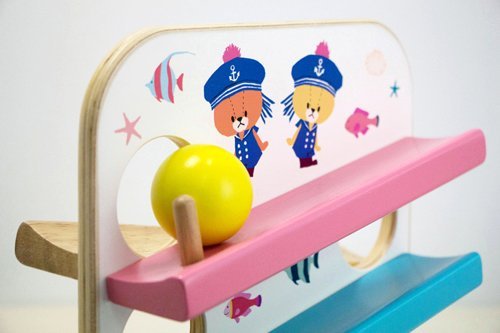 http://www.ehonnavi.net/shopping/item.asp?c=4975950060304