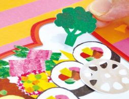自分でお弁当を詰められる絵本があるってホント？？さあ、どんなおかずにしようかな