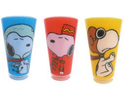 たっぷり飲みたい暑い日に大活躍してくれそうな「スヌーピー アクリルタンブラー」