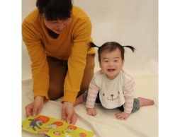 「のびのび読み」におすすめ！赤ちゃんが笑う魔法の絵本、『ぱかっ』の作者　森あさ子さんインタビュー