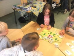 【news】日本初！フィンランドの小学校教材採用された起業体験ボードゲーム