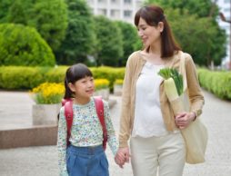 【news】言葉の力を身につけるには12歳までの家族との会話が大切！