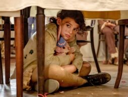 11/27（金）公開！ 絵本作家 ジュディス・カーの自伝的映画『ヒトラーに盗られたうさぎ』