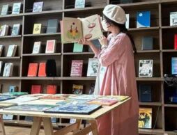 【季節の絵本選びとプログラム作り】2023年7月、掛け合いの絵本と科学絵本と昔話