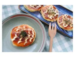 【子どもと作るレシピ】簡単！混ぜて焼くだけパクパク食べれる『大根のお好み焼き風』