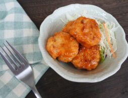【子どもと作るレシピ】お弁当にも大活躍！春キャベツたっぷりのミートボール