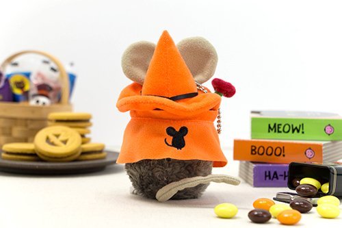 http://www.ehonnavi.net/shopping/item.asp?c=4974475723633&LID=TEM