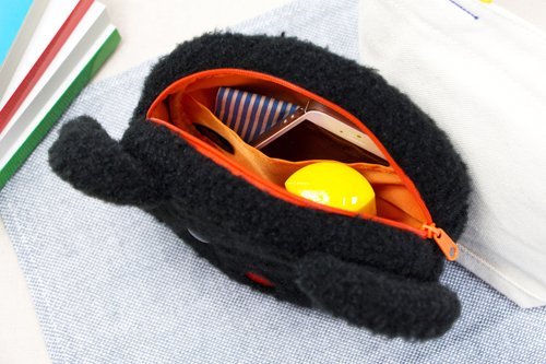 http://www.ehonnavi.net/shopping/item.asp?c=4905610600199
